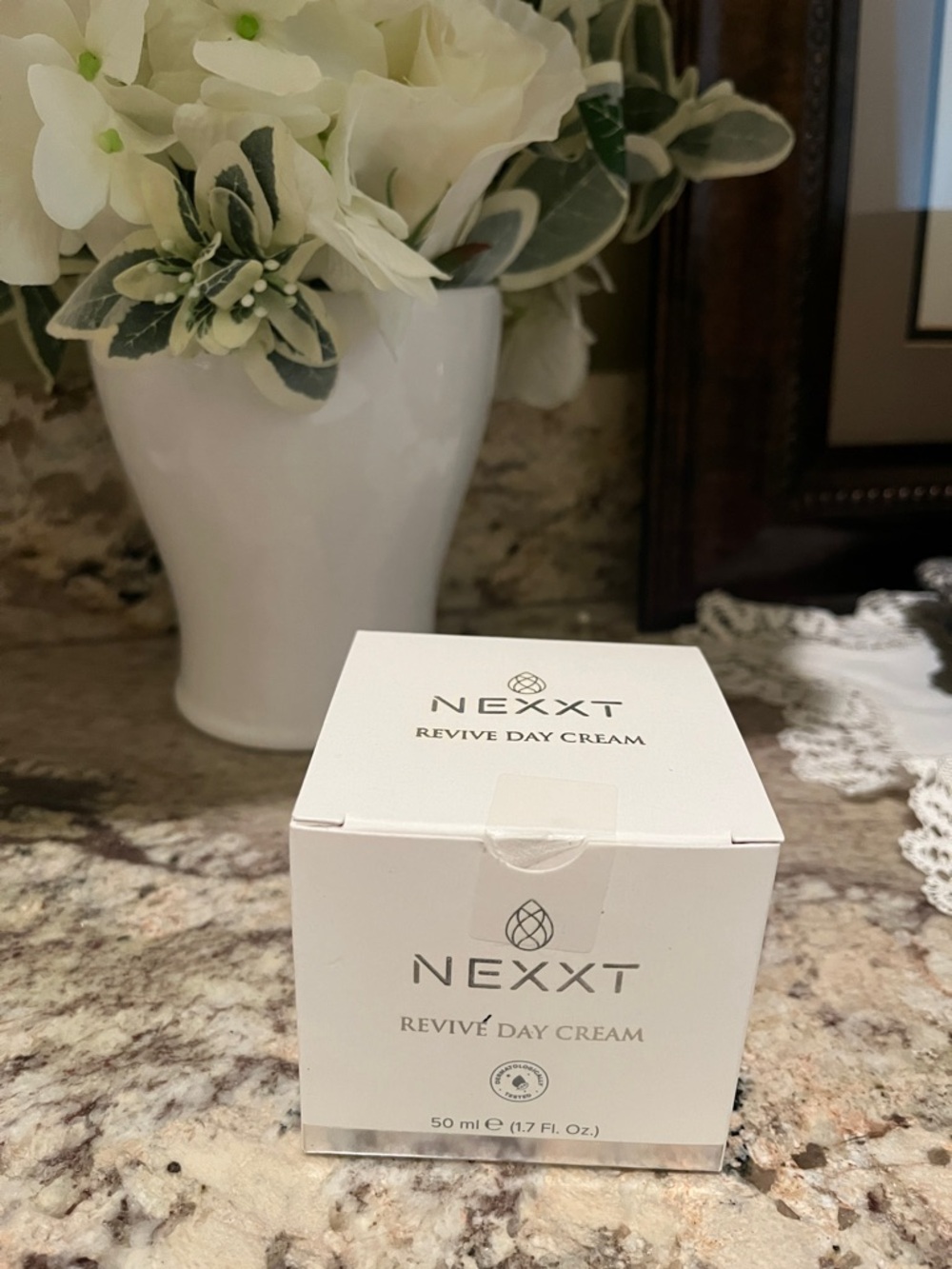 NEXXT White Revive Day Cream - Hydrating Daily Moisturizer New in box